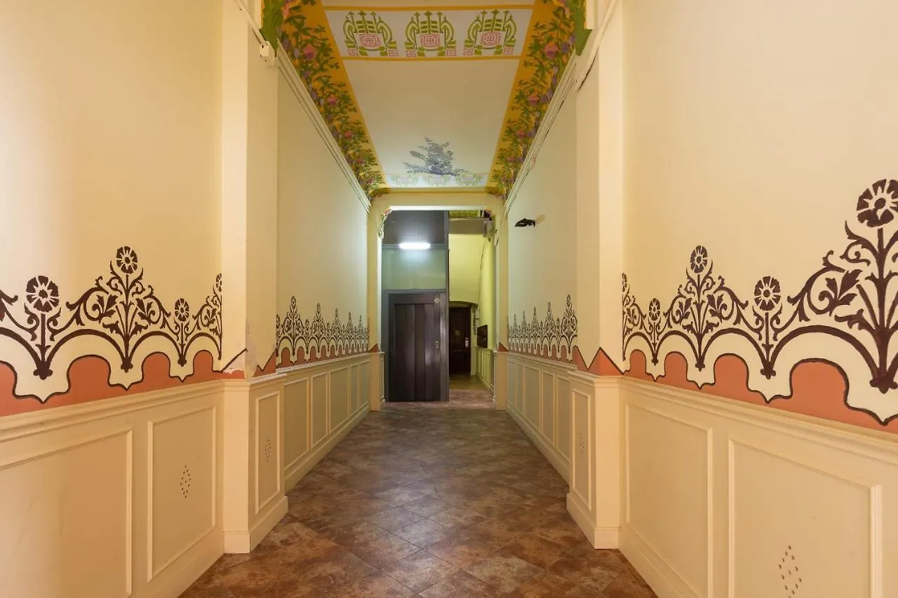 Casa Cosi - Patio 2 Apartment Barcelona Spain